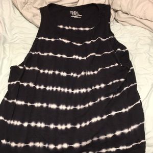 Size L (12-14) walmart tie dye tank top!